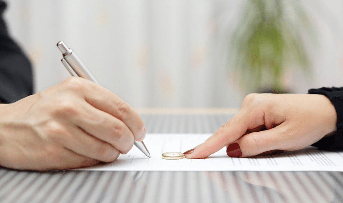 Divorcio exprés ante juez de lo familiar. Divorcio voluntario en Ciudad de México. Solicitud de requisitos como acta de nacimiento, acta de matrimonio para disolución | Bucio Abogados